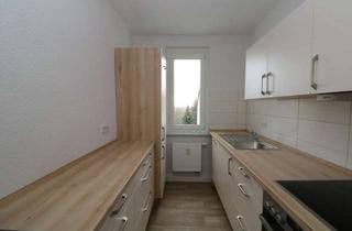 Wohnung mieten in Max-Roscher-Straße 20, 09599 Freiberg, Küche inklusive – Kochlöffel fehlt nur noch! 3-RW mit Einbauküche & Badewanne...