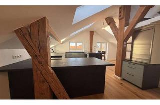 Wohnung mieten in Hofstr., 82362 Weilheim, Einzigartiges Altstadt-Juwel in Weilheim mit eigenem Stadtgarten - kernsanierte 6-Zimmer-Maisonette