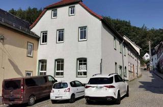 Wohnung mieten in 07338 Leutenberg, Dachgeschosswohnung mit Charme! (A1060)
