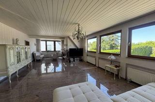 Wohnung mieten in 40468 Unterrath, 3 Zi.Dachgeschoss-Mais .ohne Balkon
