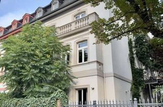 Wohnung mieten in Paul-Ehrlich-Straße, 60596 Sachsenhausen, Moderne, voll möblierte 4-Zimmer-Wohnung mit zwei Balkonen