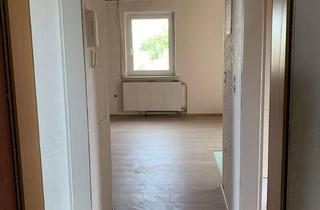 Wohnung mieten in Neufeldstraße, 68809 Neulußheim, Schöne 2 Zimmer Dachgeschosswohnung in ruhiger Lage