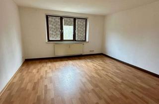Wohnung mieten in Thomas-Müntzer-Straße 11B, 06295 Lutherstadt Eisleben, Geräumige 4-RW in ruhiger Lage zu vermieten!