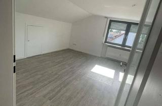 Wohnung mieten in 85659 Forstern, Stilvoll modernisiert: 3-Zimmer-Dachgeschosswohnung in Forstern