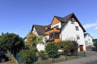 Wohnung mieten in Walkenmühlstraße 17, 35708 Haiger, Viel Platz für den Alltag: Modernisierte 4-Zimmer-Wohnung in Haiger