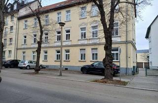 Wohnung mieten in Lindenstraße 10, 06217 Merseburg, Die Besondere: 3-Raum-WE mit Balkon im Herzen von Merseburg ab sofort!