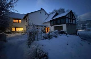 Wohnung mieten in Hochstraße, 35232 Dautphetal, Großzügige 6-Zimmer-Wohnung mit 150 m², Garage und Gartennutzung in Dautphetal-Hommertshausen