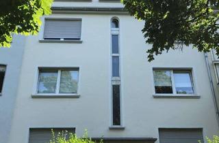 Wohnung mieten in Moerser Straße 137, 47803 Cracau, Wohnen mit Charakter: 4-Zimmer-Wohnung in Krefeld-Cracau