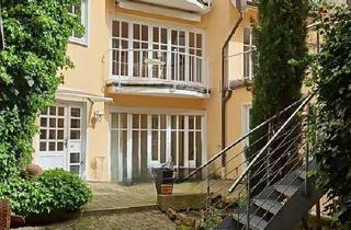 Wohnung mieten in 67433 Neustadt, Großzügige Mietwohnung mitten in der Altstadt inkl. Einbauküche