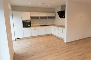 Wohnung mieten in 26340 Zetel, Moderne 3-Zimmer-DG-Wohnung mit Terrasse und EBK in Zetel