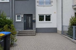 Haus kaufen in Sankt-Augustinus-Straße 22, 53175 Bad Godesberg, ***Neuwertiges Mittelreienhaus in Bonn-Bad Godesberg***
