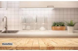 Haus kaufen in Rüstringer Straße xx, 26316 Varel, Handwerker, aufgepasst! Reihenmittelhaus - provisionsfrei