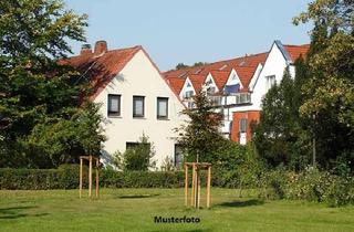 Haus kaufen in Lange Straße xx, 06366 Köthen, Investieren leicht gemacht: Wohnhaus mit vier Einheiten