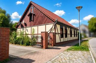 Einfamilienhaus kaufen in 15757 Halbe, Charmantes Einfamilienhaus mit Carport und Wintergarten mit viel Potenzial in Halbe