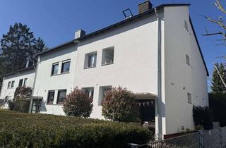 Doppelhaushälfte kaufen in 61118 Bad Vilbel, Doppelhaushälfte mit viel Potenzial in Bad Vilbel Dortelweil