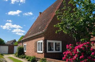 Haus kaufen in 25746 Heide, Zweifamilienhaus in ruhiger, zentraler Wohnlage in Heide zu verkaufen