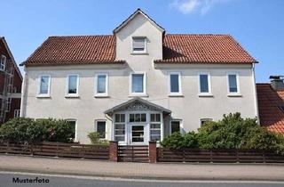 Mehrfamilienhaus kaufen in Jüdenstr. xx, 37115 Duderstadt, Mehrfamilienhaus mit 3 Wohnungen - Heimwerkerobjekt