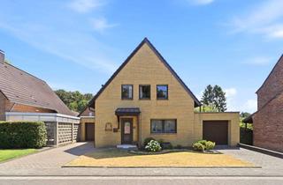 Einfamilienhaus kaufen in 50169 Kerpen, RESERVIERT: Freistehendes Einfamilienhaus mit Garage und wunderschönem Grundstück
