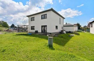 Haus kaufen in Zur Kastanie, 04668 Nerchau, EFH mit Wärmepumpe, 6 Zimmern, EBK, Doppelgarage & Traumgrundstück in ruhiger Lage in Grimma-Nerchau