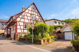 Haus kaufen in 69509 Mörlenbach, Großzügiges Fachwerkhaus mit viel Potenzial