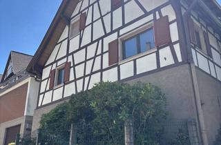 Haus mieten in Alter Postweg, 76593 Gernsbach, Denkmalgeschütztes Fachwerkhaus mit großem Garten, Garage & Stall – 2026 saniert – Tierhaltung erlau