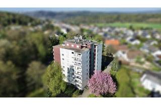 Anlageobjekt in 97892 Kreuzwertheim, Wohnen oder investieren: 3-Zimmer-Wohnung mit ca. 5,14 % Brutto-Mietrendite, Einbauküche und Stellp