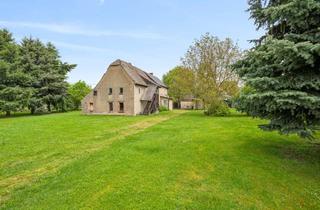 Grundstück zu kaufen in Waldweg 10, 04651 Bad Lausick, *Provisionsfrei* Ruhig-gelegenes Grundstück (Bauland) mit sanierungsbedürftigen EFH in Bad Lausick!