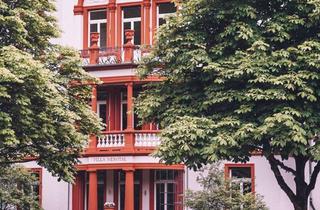 Immobilie mieten in 65193 Wiesbaden, Nerotal: Möblierter Altbau-Traum mit Kapellenblick
