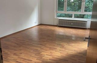 Wohnung kaufen in Breslauer Straße 50, 78073 Bad Dürrheim, Alltagstaugliche 3 Zimmer in Bad Dürrheim