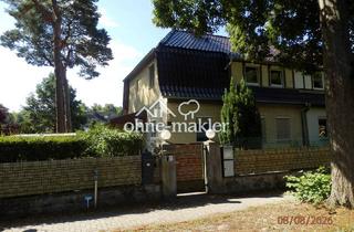 Einfamilienhaus kaufen in 16540 Hohen Neuendorf, modernisierte Doppelhaushelfte mit zwei Wohnungen auf 403,50 qm Grundstück mit Garage