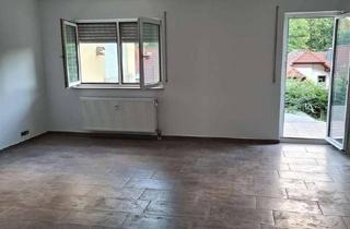 Wohnung mieten in 63628 Bad Soden-Salmünster, Großzügige 3-Zimmer-Terrassenwohnung in Hanglage mit Südterrasse und 2 Stellplätzen