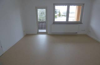 Wohnung mieten in Ziegelackerstr. 15, 95030 Innenstadt, Gemütliche 3-Zimmer-Wohnung in Neuhof