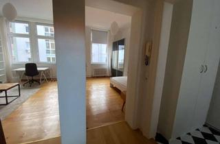 Wohnung mieten in Berger Straße 217, 60385 Bornheim, Helle 2-Zimmer-Altbauwohnung auf der Berger Straße