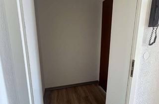 Wohnung mieten in Alsenstraße 13, 44789 Bochum, Wohnen mit Charakter: 2-Zimmer-Altbau in der Südinnenstadt
