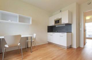 Wohnung mieten in Weilburger Str. 31, 60326 Gallus, Möblierte 2-Zimmer-Wohnung mit Balkon & Dachgarten in zentraler Lage