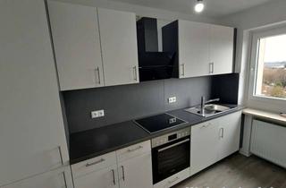 Wohnung mieten in Adenauerstr. 30, 82178 Puchheim, Perfekt für uns: renovierte 3-Zimmer-Wohnung mit Balkon und EBK