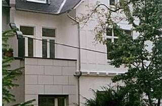 Wohnung mieten in 42855 Remscheid, Ruhige Hochparterrewohnung in saniertem Gründerzeithaus auf dem Hasten mit 2 Balkonen