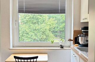 Wohnung mieten in 48161 Gievenbeck, renovierte 4-Zimmer-Wohnung mit Westbalkon & Einbauküche in Gievenbeck