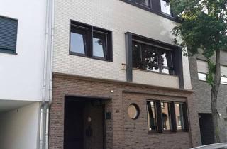 Einfamilienhaus kaufen in Schillerstraße 89, 52477 Alsdorf, Einfamilienhaus in Alsdorf Hoengen mit viel Potenzial, ohne Maklergebühr
