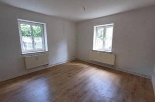 Wohnung mieten in 06217 Merseburg, In wenigen Schritten in der neuen Wohnung sein - EG rechts