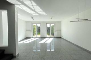 Haus mieten in 73760 Ostfildern, Schönes Reihenmittelhaus in Ostfildern-Scharnhausen zu vermieten, mit eigener Doppel-Garage!