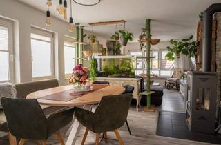 Wohnung kaufen in 73630 Remshalden, Remshalden - 3,5 Zimmer mit großer Eckterrasse & Kamin im 3-Familienhaus