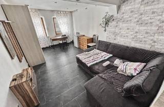 Anlageobjekt in 90402 Nürnberg, Denkmalschutz: Freies Wohn- und Geschäftshaus mit Laden/Bar + 8 Apartments - Altstadt in Nürnberg