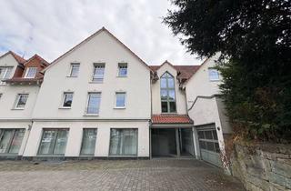 Wohnung kaufen in 59457 Werl, Im Zentrum von Werl: Vermietete Eigentumswohnung mit Dachterrasse & Stellplatz!