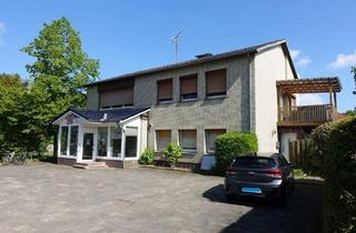 Haus kaufen in 27324 Hassel, Hassel: Wohnen und Arbeiten unter einem Dach in einem soliden Wohn- und Geschäftsgebäude