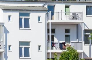 Haus kaufen in 46238 Bottrop, Dreifamilienhaus mit Terrassen, Garten und Stellplatzflächen