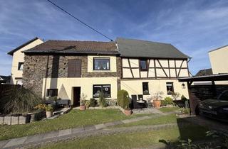 Haus kaufen in 56567 Neuwied, Charmantes Fachwerkhaus in Neuwied-Hüllenberg – gepflegt & zuverlässig vermietet!