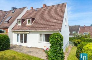 Doppelhaushälfte kaufen in 24223 Schwentinental, Doppelhaushälfte mit Modernisierungsbedarf nahe des Schwentineparks