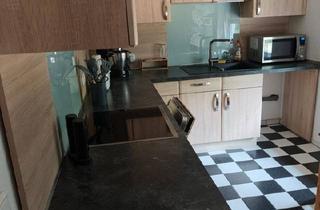 Wohnung kaufen in 57072 Siegen, Siegen - ETW, 2 Zimmer, Einbauküche, Bad mit Duschwanne