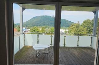 Wohnung kaufen in 32457 Porta Westfalica, Porta Westfalica - 3-Zimmer-ET-Wohnung mit Balkon in Zentrum von Hausberge